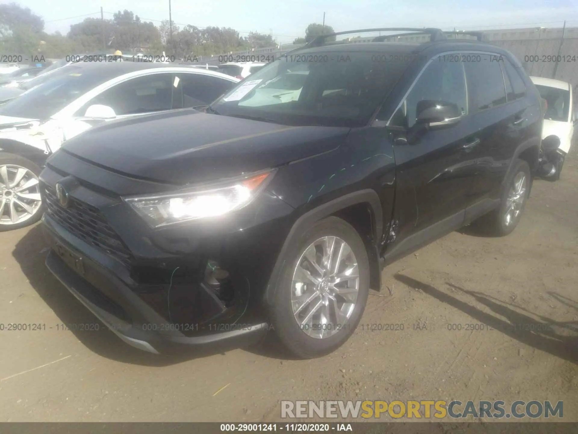2 fotografías del automóvil dañado 2T3Y1RFVXLW068247 TOYOTA RAV4 2020