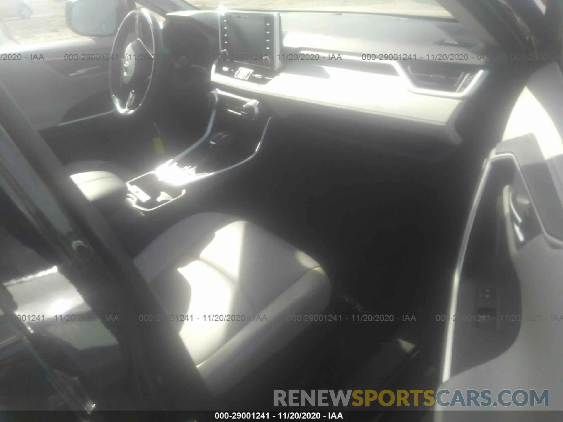 5 fotografías del automóvil dañado 2T3Y1RFVXLW068247 TOYOTA RAV4 2020
