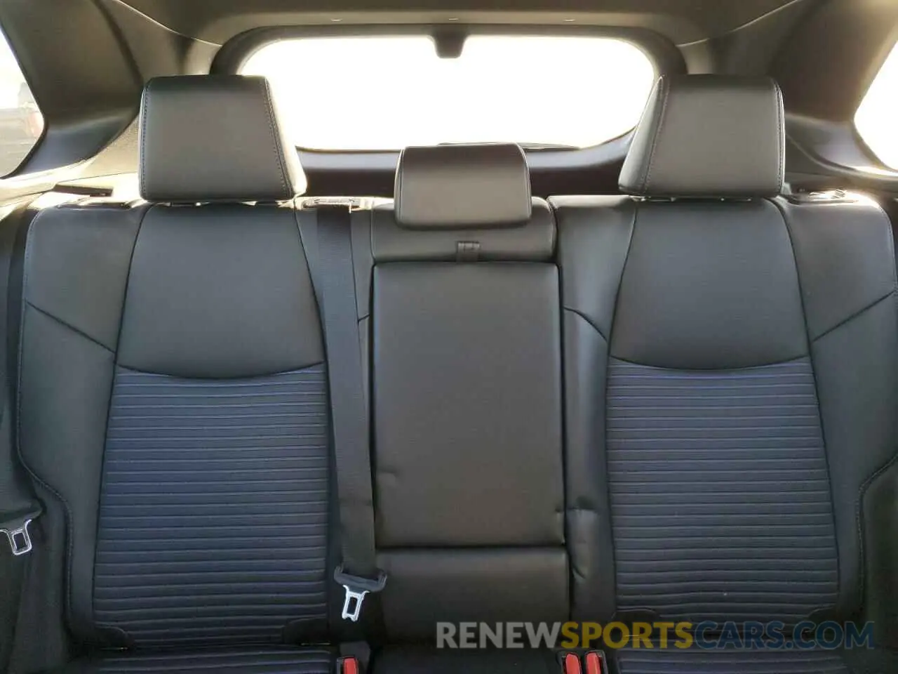 10 fotografías del automóvil dañado 4T3E6RFV1LU003646 TOYOTA RAV4 2020