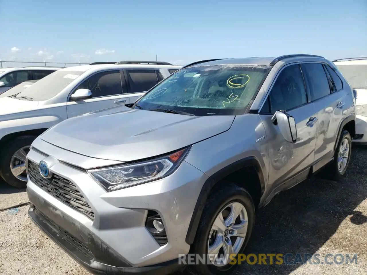 2 fotografías del automóvil dañado 4T3R6RFV2LU003687 TOYOTA RAV4 2020