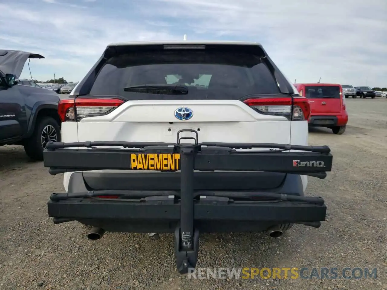 6 fotografías del automóvil dañado 4T3R6RFV5LU002615 TOYOTA RAV4 2020