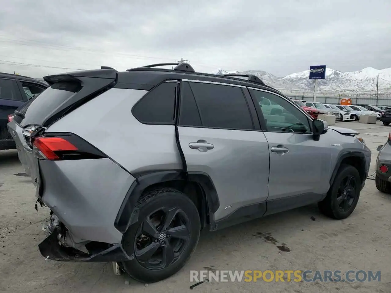 3 fotografías del automóvil dañado 4T3R6RFV9LU003783 TOYOTA RAV4 2020