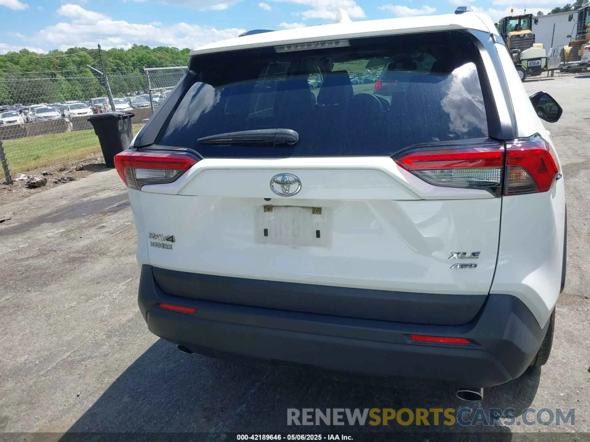 16 fotografías del automóvil dañado JTMA1RFV3LD055015 TOYOTA RAV4 2020