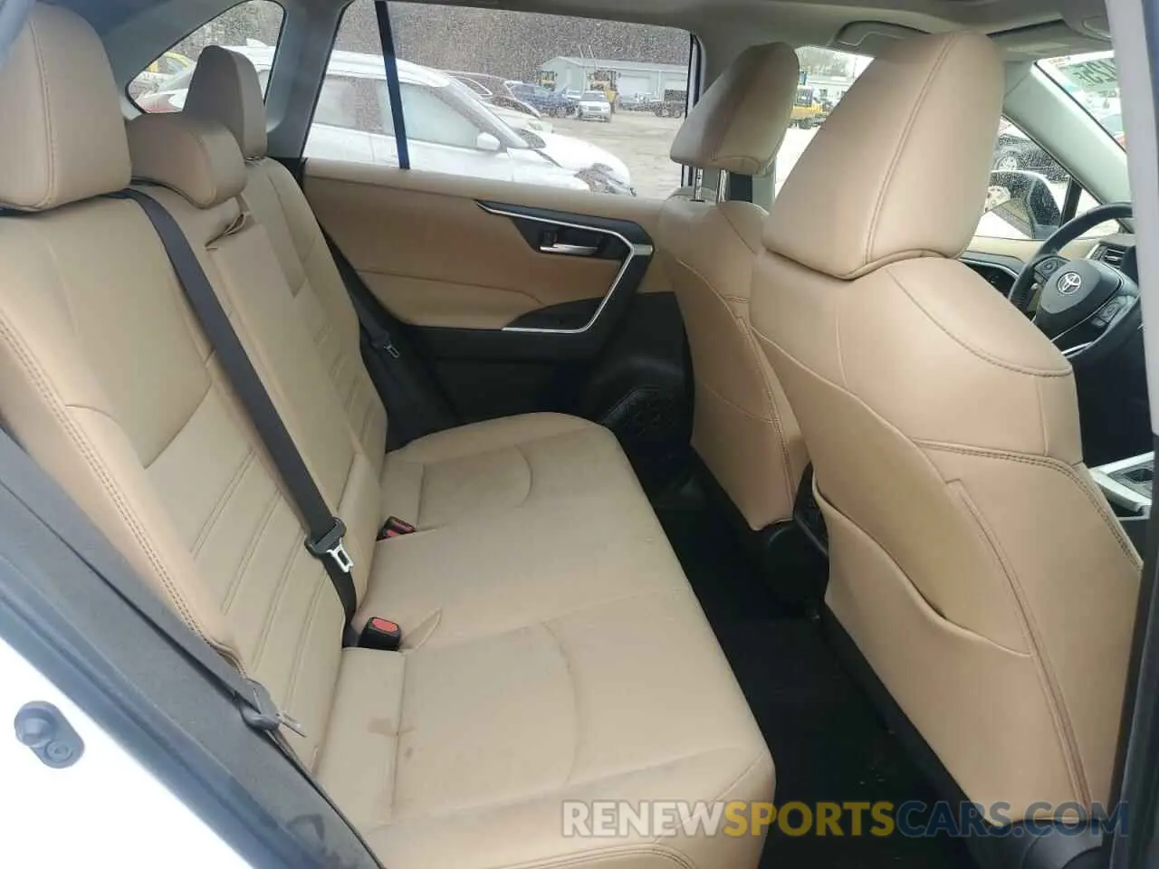 11 fotografías del automóvil dañado JTMA1RFVXLD528716 TOYOTA RAV4 2020
