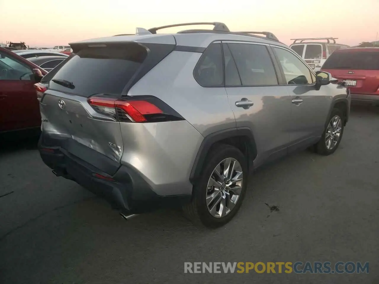 4 fotografías del automóvil dañado JTMC1RFV0LJ020457 TOYOTA RAV4 2020