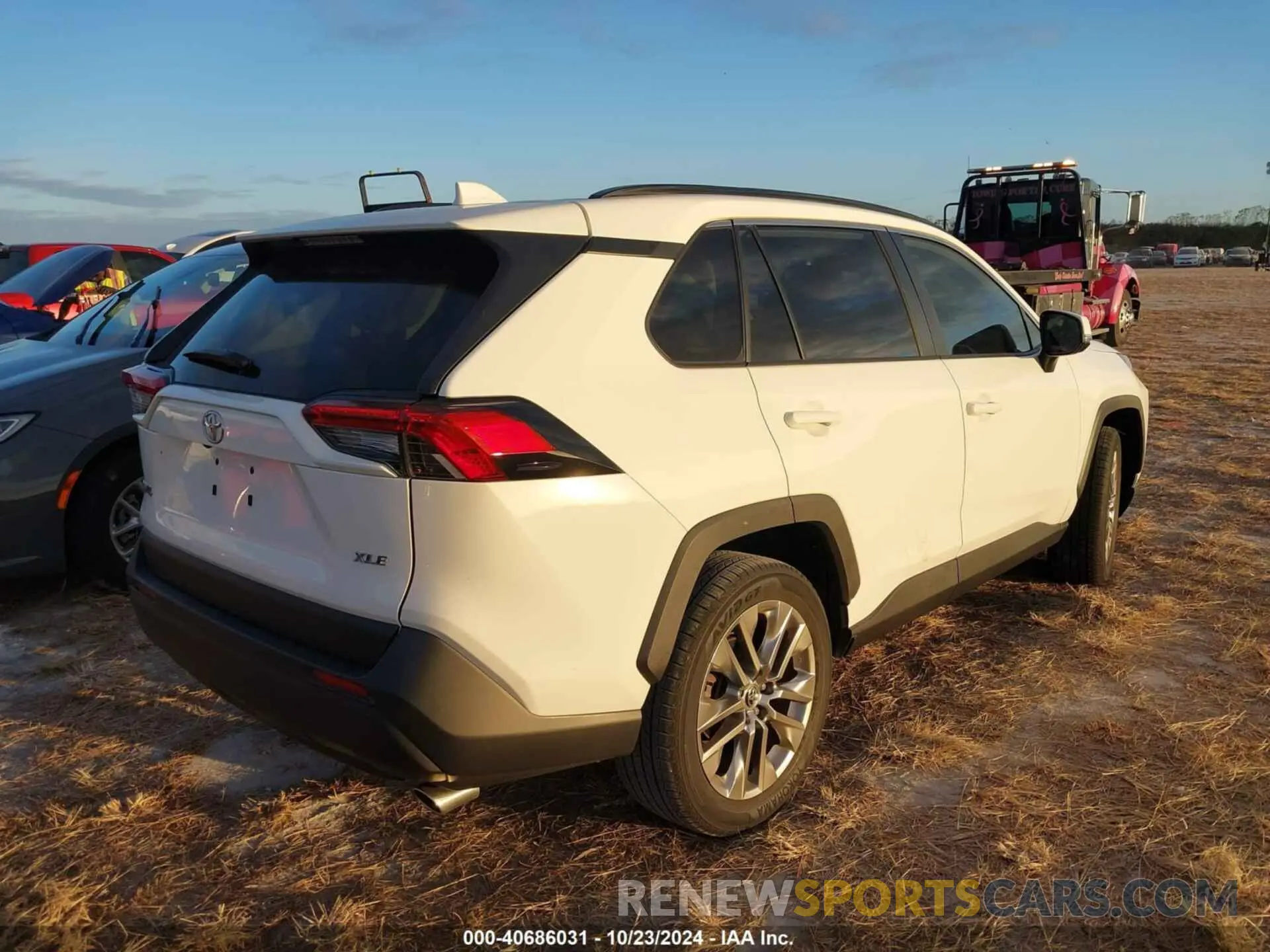 4 fotografías del automóvil dañado JTMC1RFVXLD517529 TOYOTA RAV4 2020