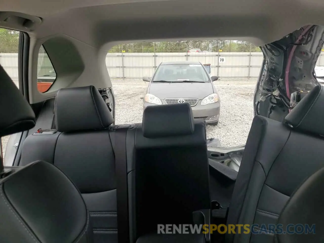 10 fotografías del automóvil dañado JTMD6RFVXLD003556 TOYOTA RAV4 2020