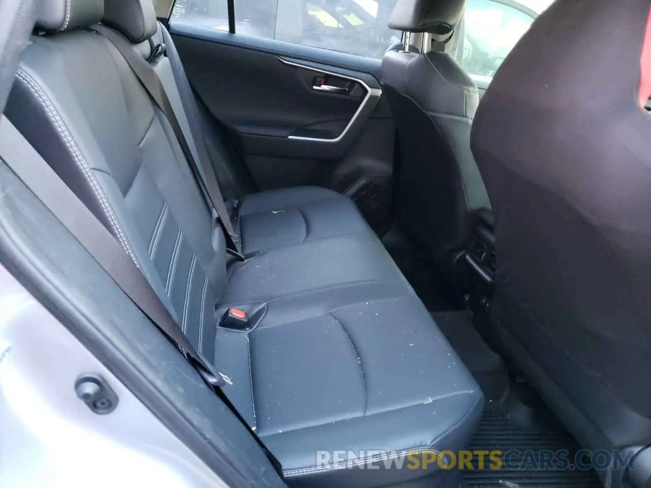 6 fotografías del automóvil dañado JTMDWRFV9LD068625 TOYOTA RAV4 2020