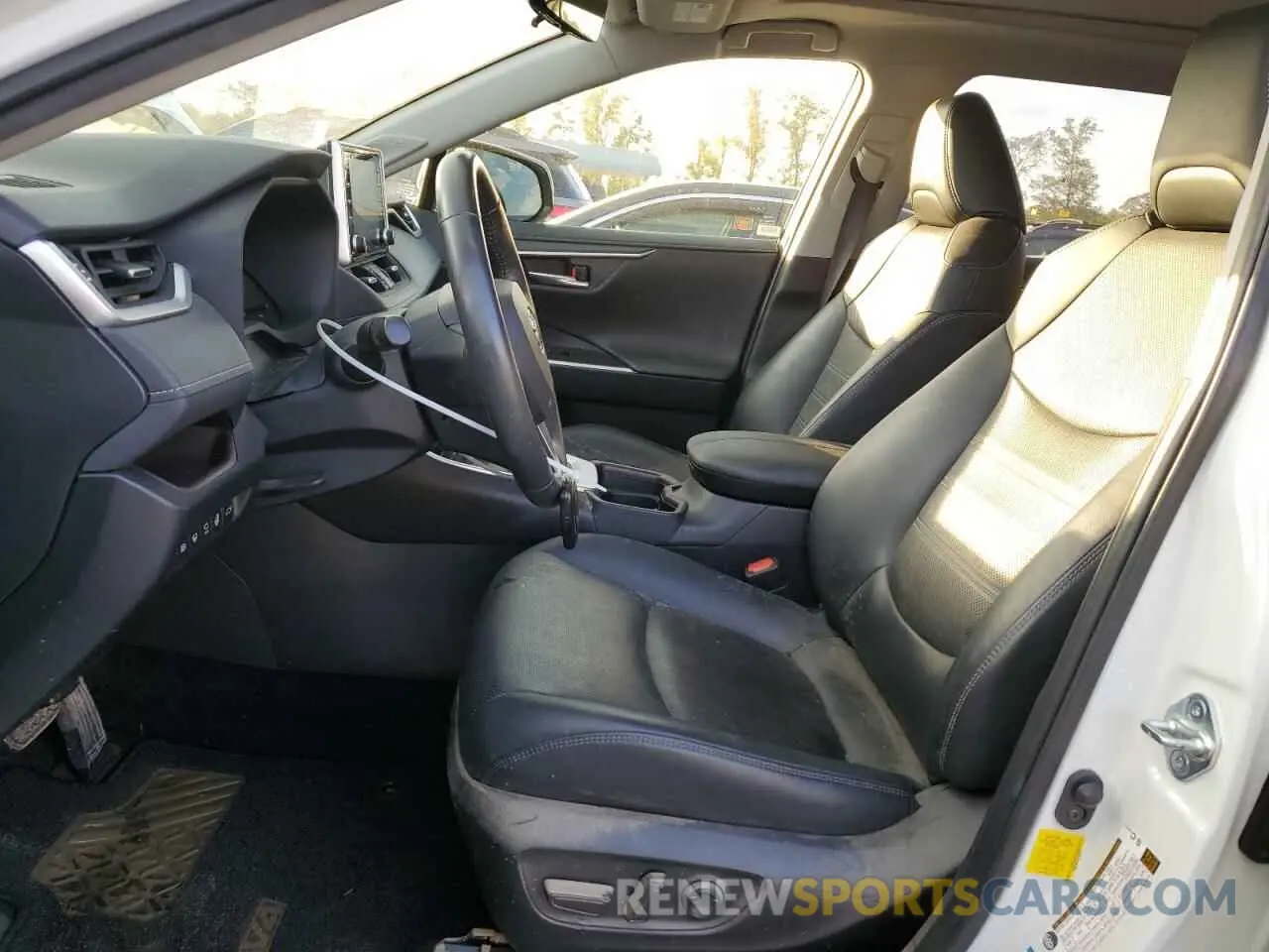 7 fotografías del automóvil dañado JTMDWRFV9LD536871 TOYOTA RAV4 2020