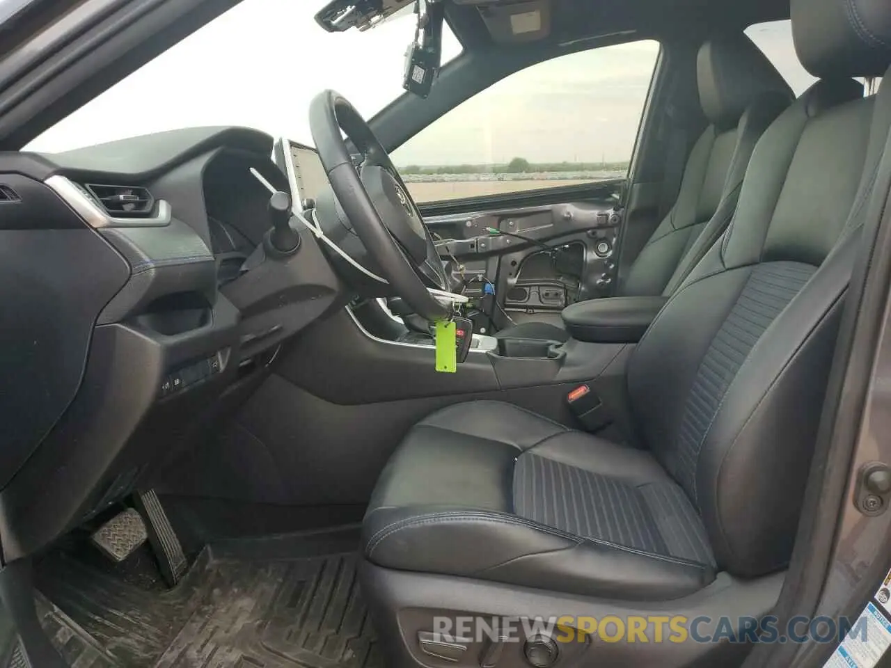 7 fotografías del automóvil dañado JTME6RFV6LD501595 TOYOTA RAV4 2020