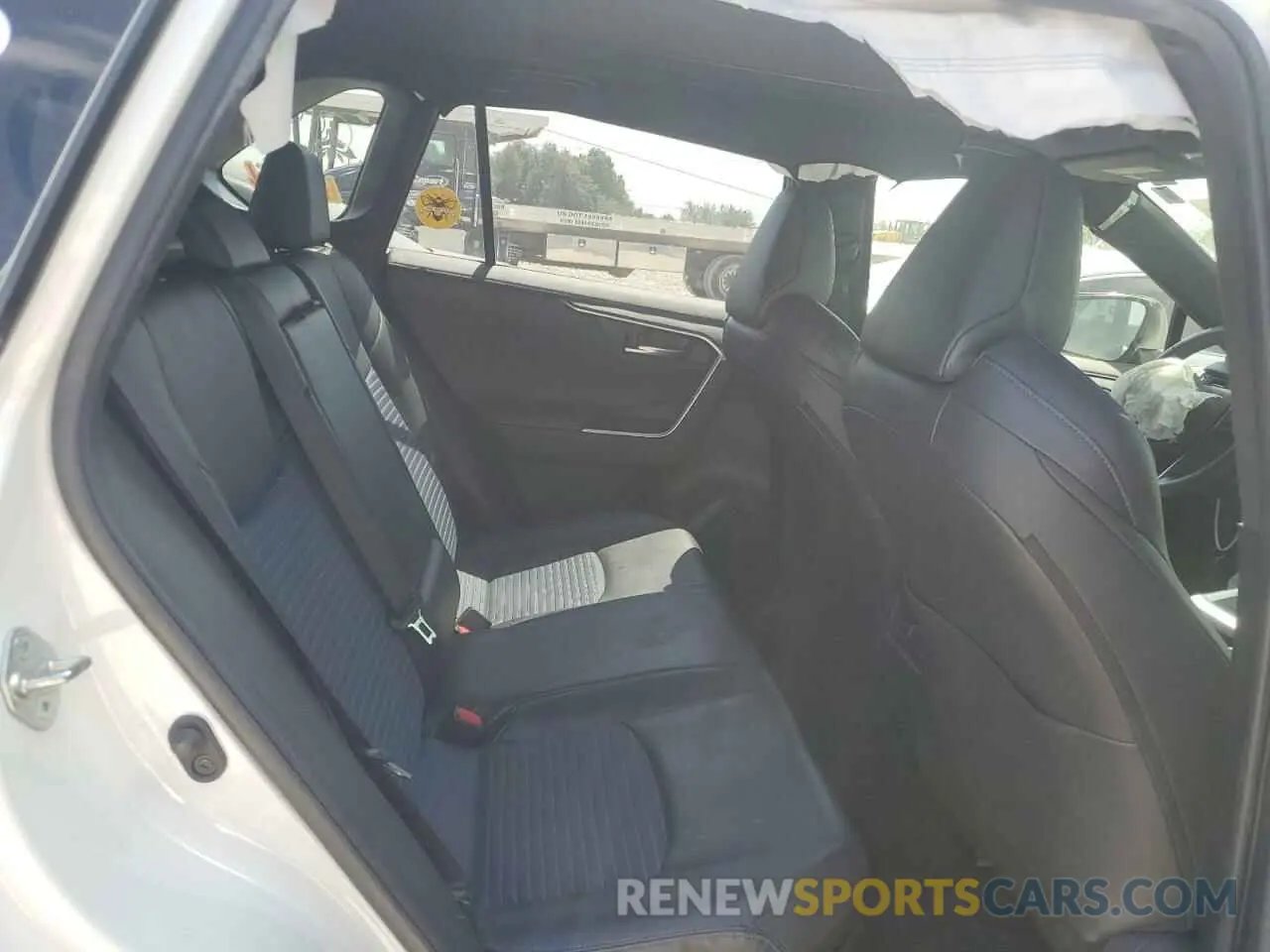 11 fotografías del automóvil dañado JTMEWRFV3LD532660 TOYOTA RAV4 2020