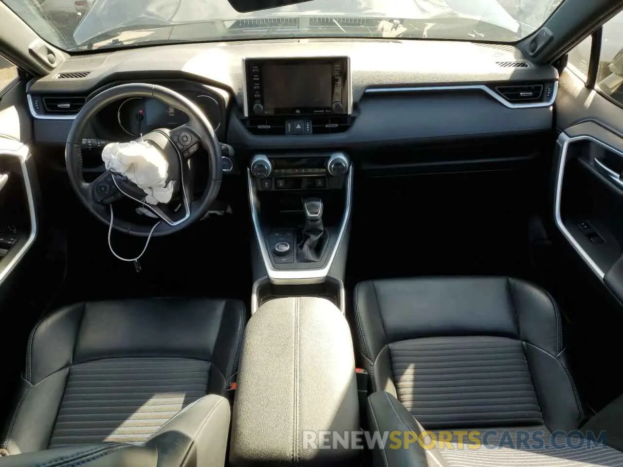 8 fotografías del automóvil dañado JTMEWRFV3LD538460 TOYOTA RAV4 2020