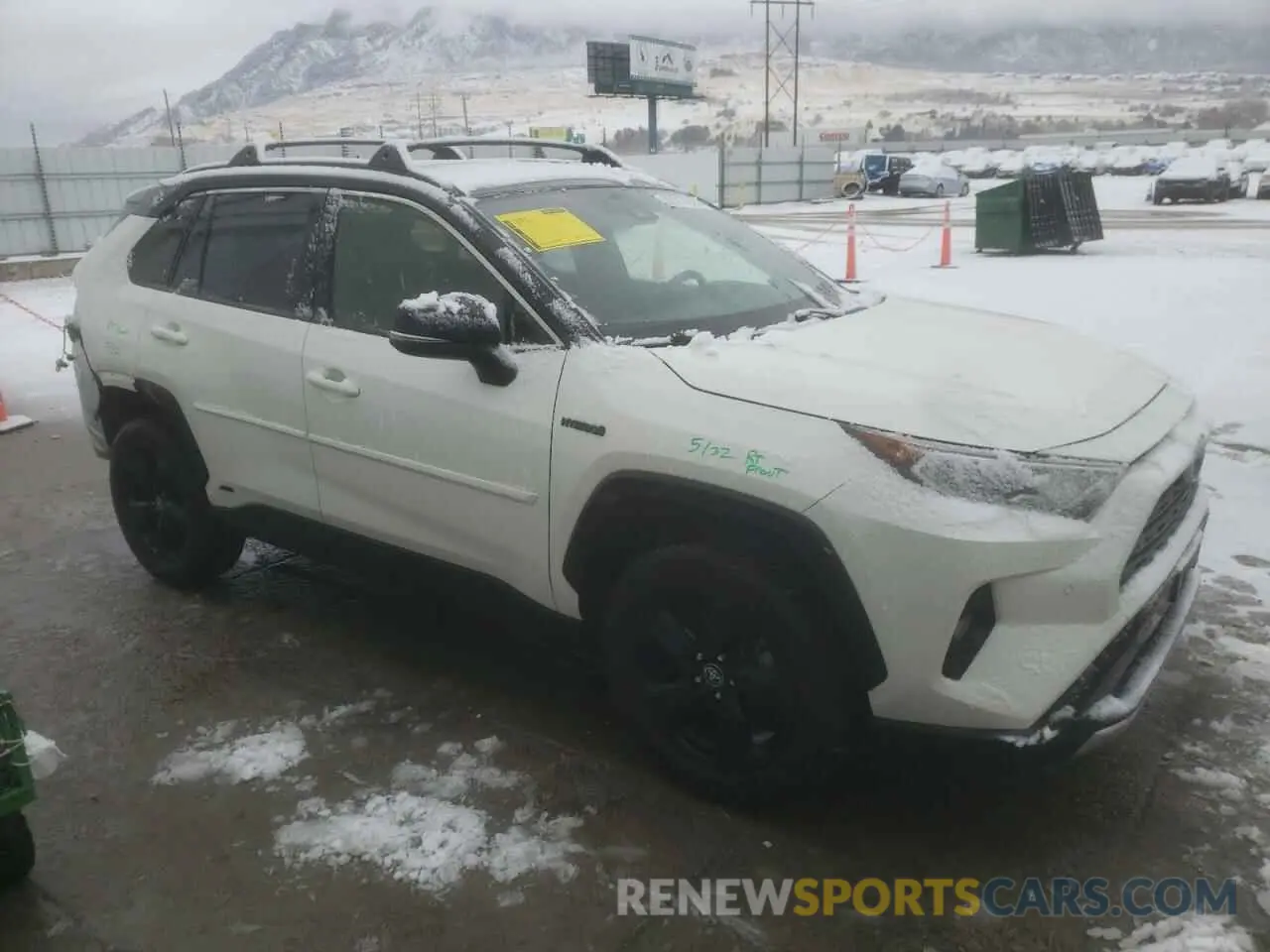 4 fotografías del automóvil dañado JTMEWRFV4LJ034954 TOYOTA RAV4 2020