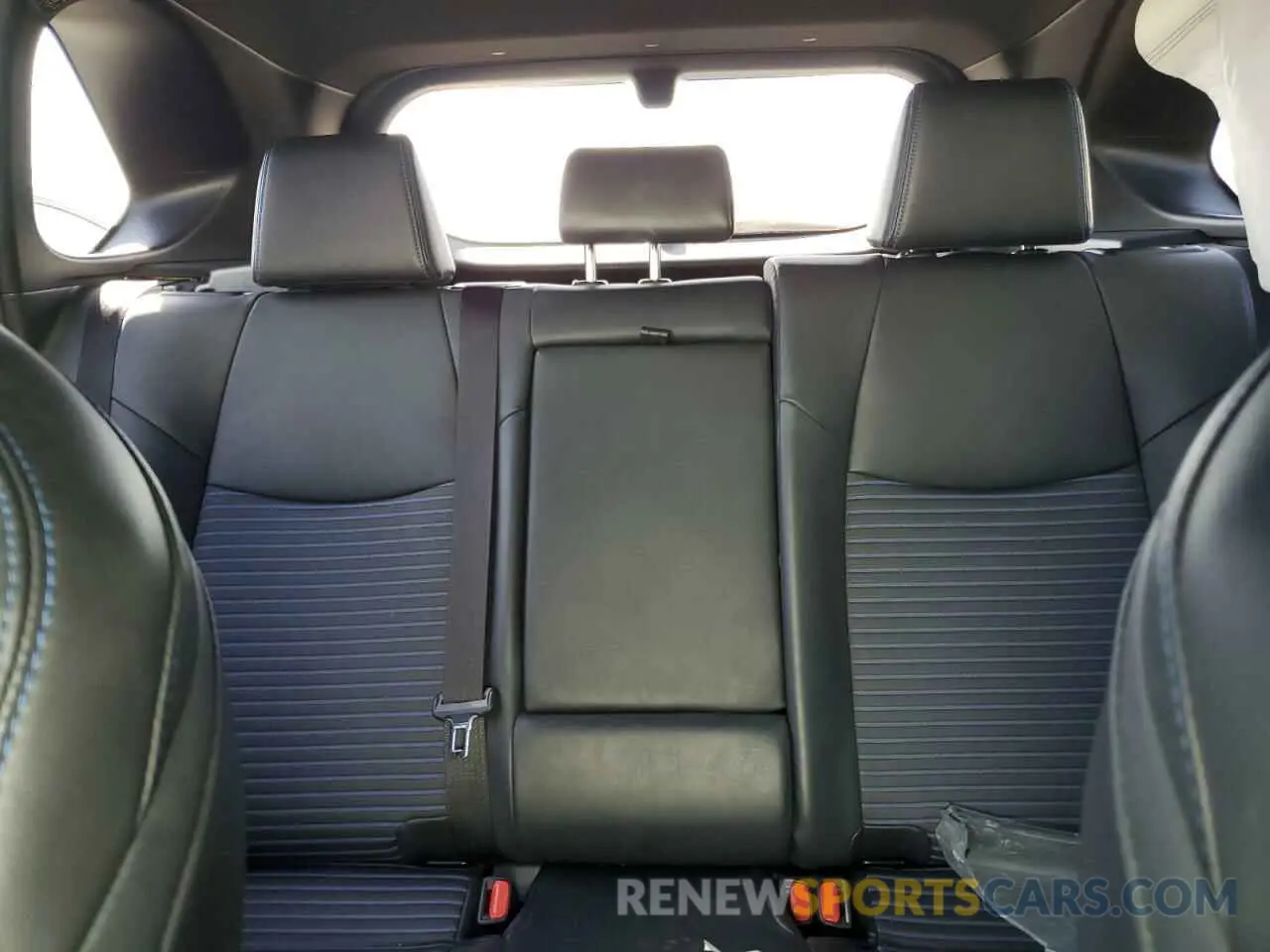 10 fotografías del automóvil dañado JTMEWRFV4LJ046182 TOYOTA RAV4 2020