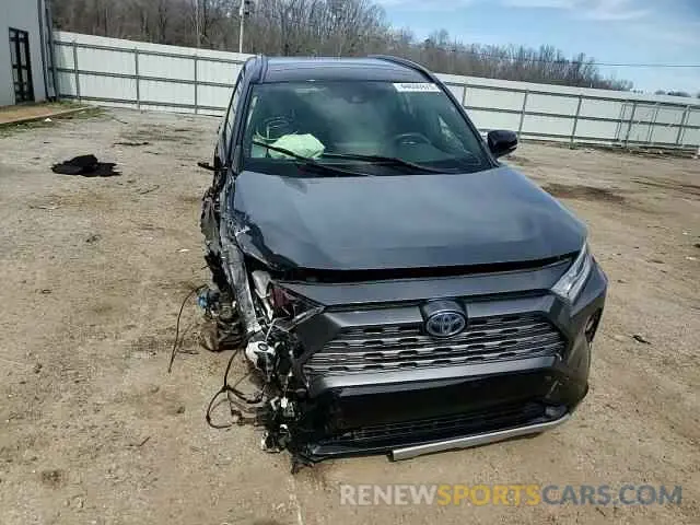 11 fotografías del automóvil dañado JTMEWRFV5LD533051 TOYOTA RAV4 2020
