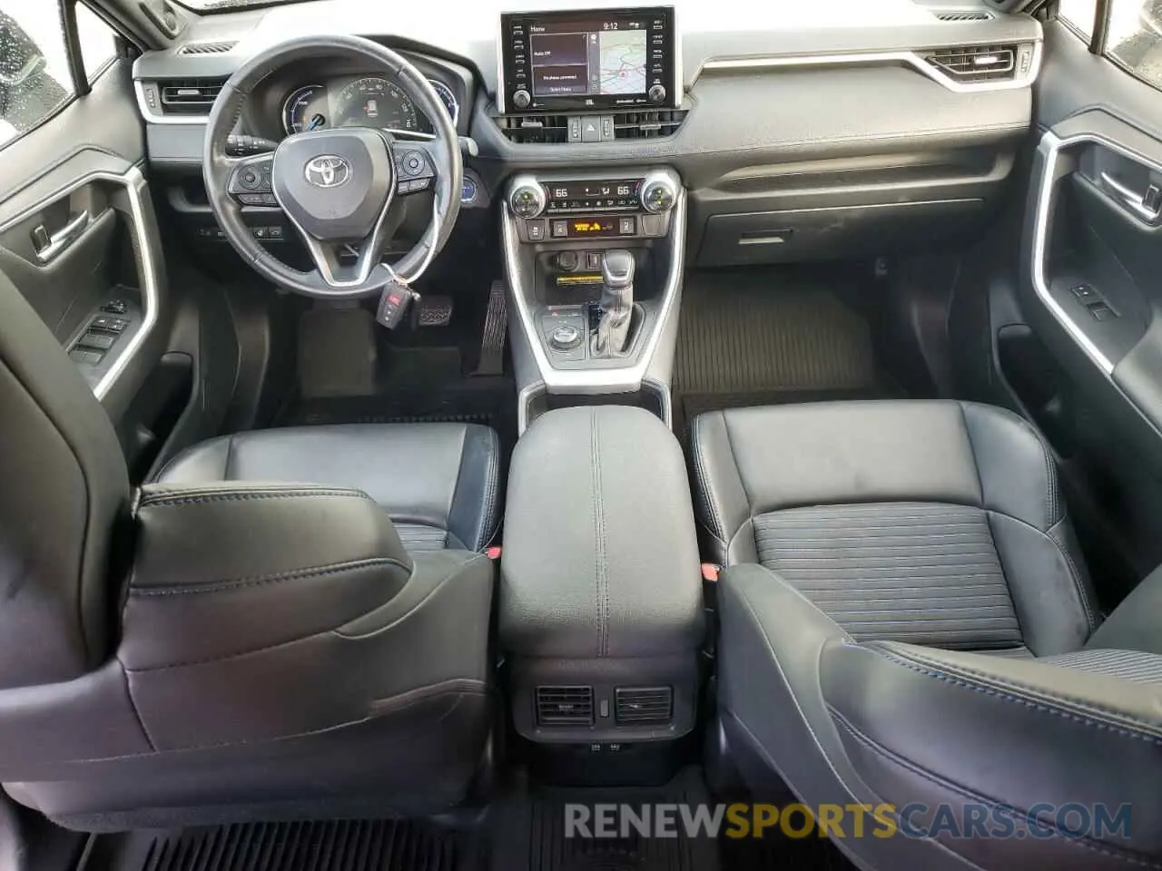 8 fotografías del automóvil dañado JTMEWRFV8LD551236 TOYOTA RAV4 2020