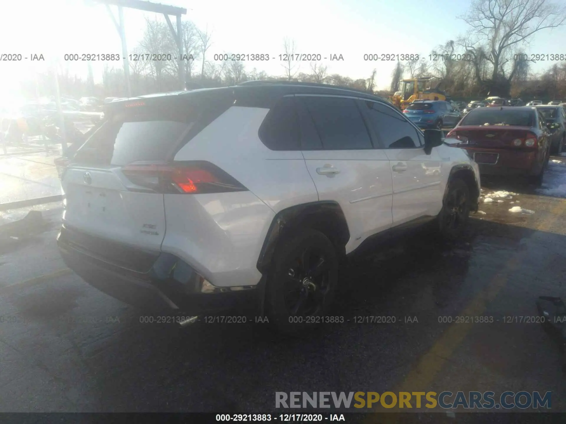 4 fotografías del automóvil dañado JTMEWRFV8LJ030776 TOYOTA RAV4 2020