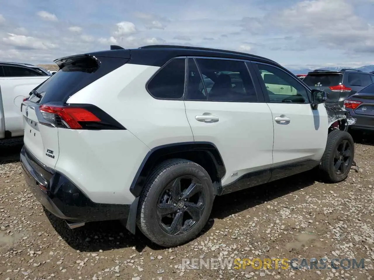 3 fotografías del automóvil dañado JTMEWRFV8LJ035525 TOYOTA RAV4 2020