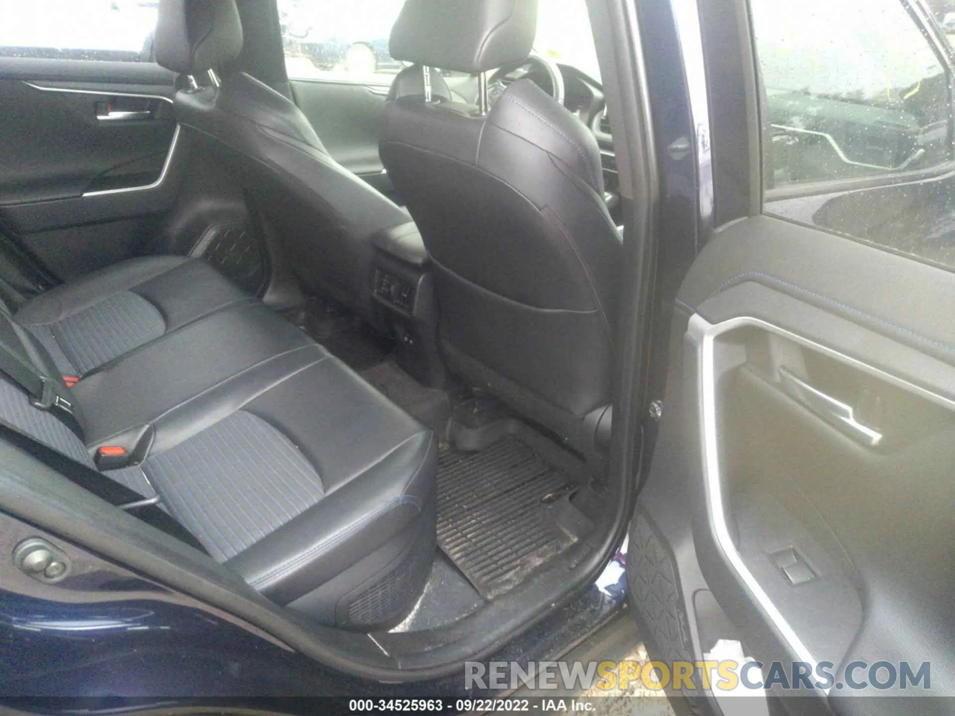 8 fotografías del automóvil dañado JTMEWRFV8LJ038408 TOYOTA RAV4 2020