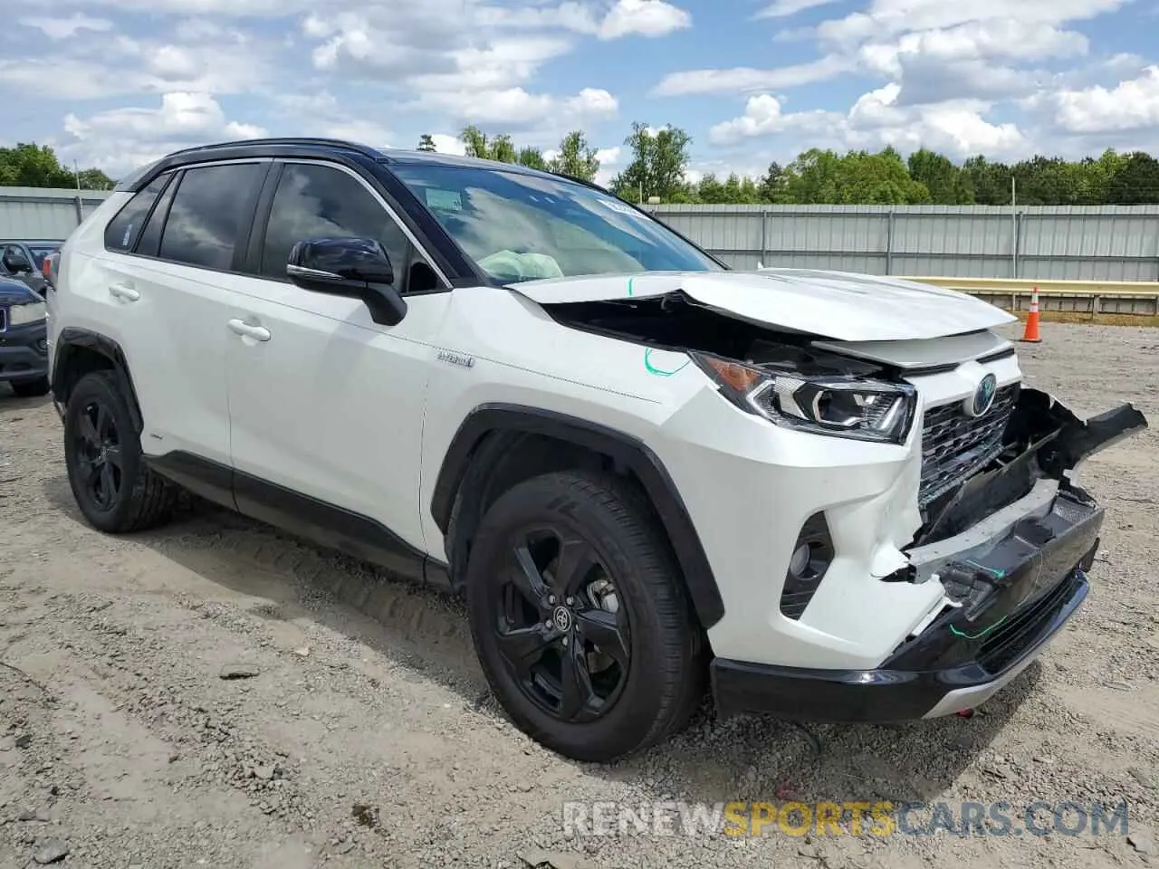 4 fotografías del automóvil dañado JTMEWRFV9LD539385 TOYOTA RAV4 2020