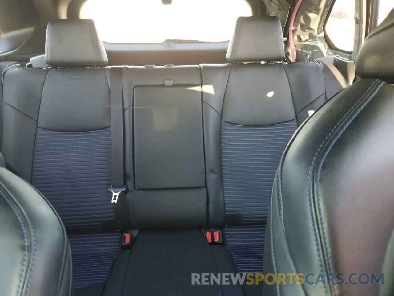 10 fotografías del automóvil dañado JTMEWRFV9LJ033203 TOYOTA RAV4 2020