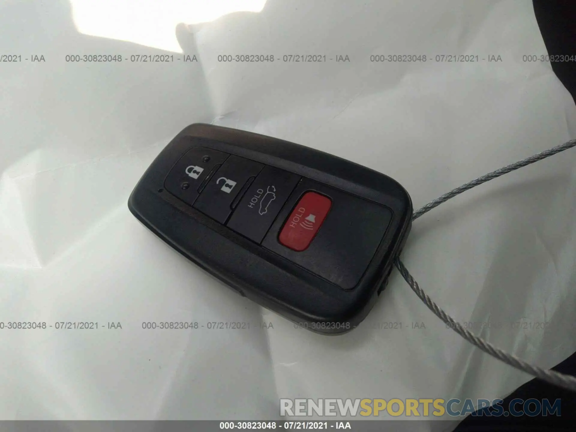 11 fotografías del automóvil dañado JTMEWRFVXLJ032304 TOYOTA RAV4 2020