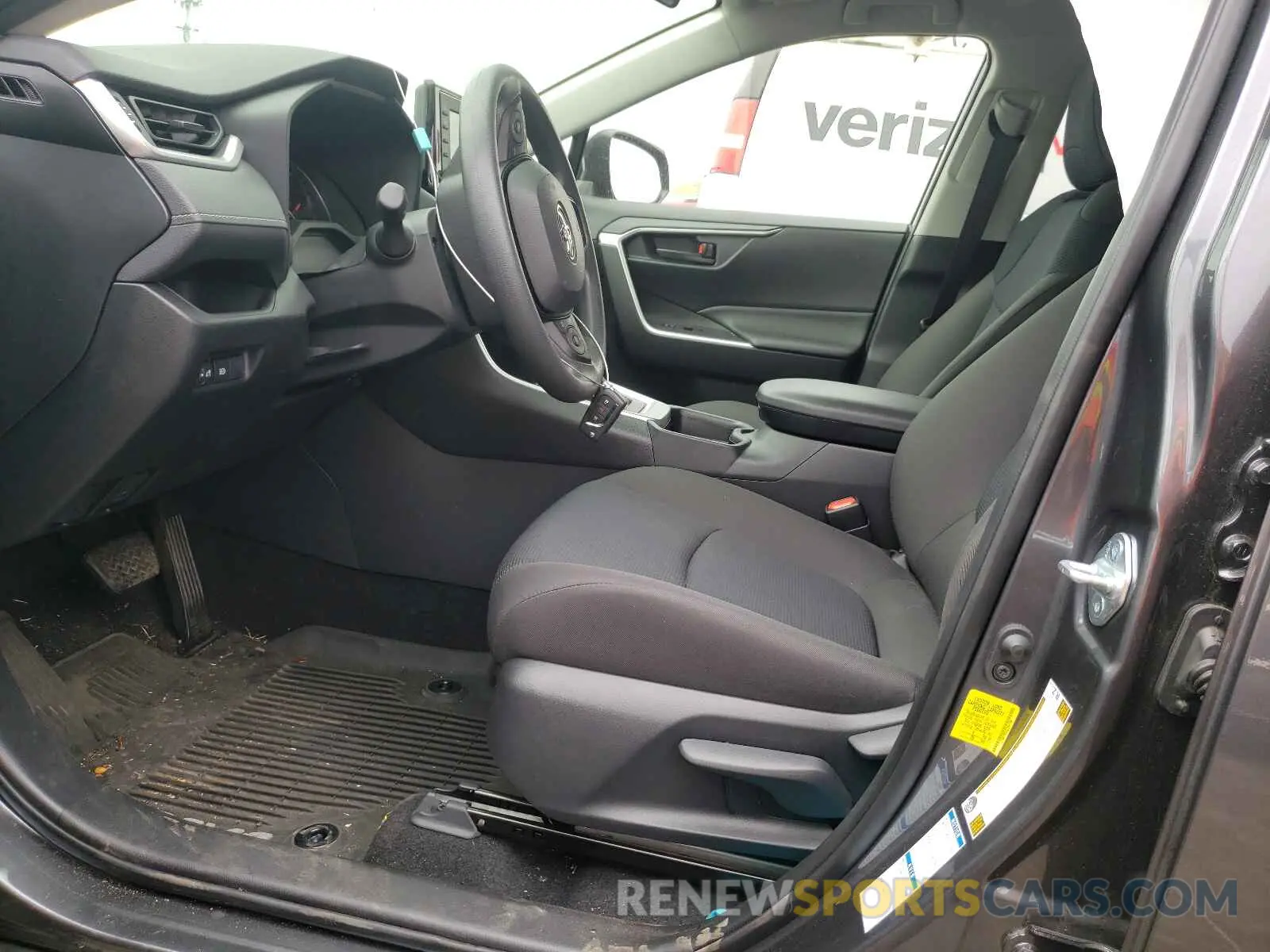 5 fotografías del automóvil dañado JTMF1RFV8LD531104 TOYOTA RAV4 2020