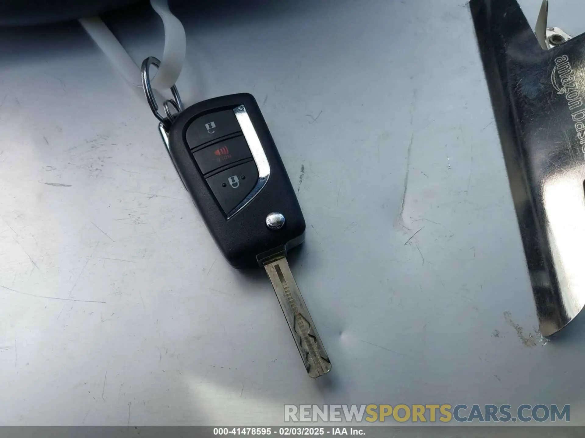 11 fotografías del automóvil dañado JTMH1RFV1LD048496 TOYOTA RAV4 2020