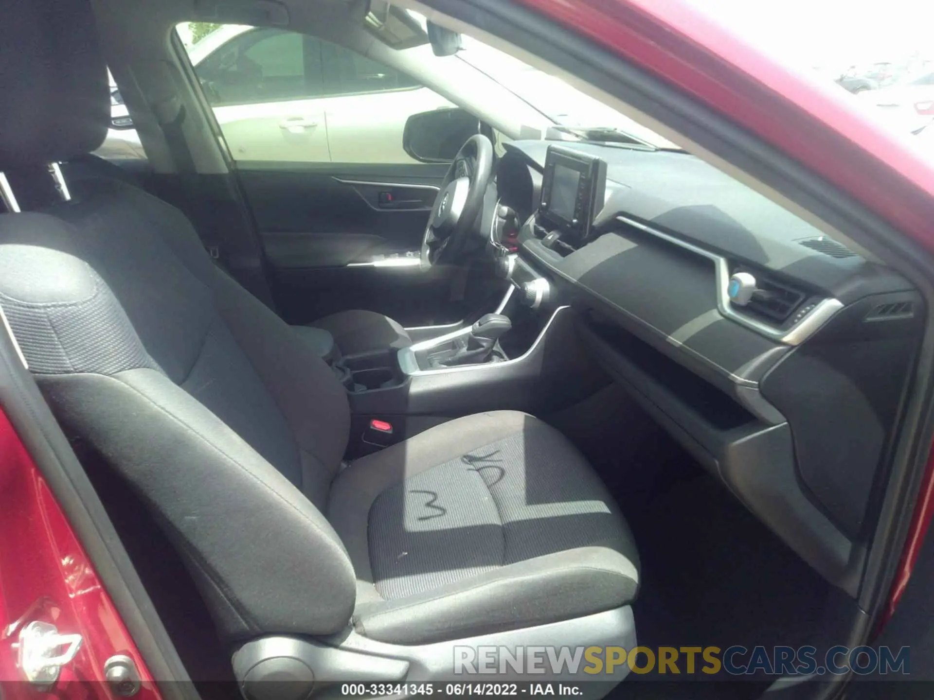 5 fotografías del automóvil dañado JTMH1RFV1LD049115 TOYOTA RAV4 2020