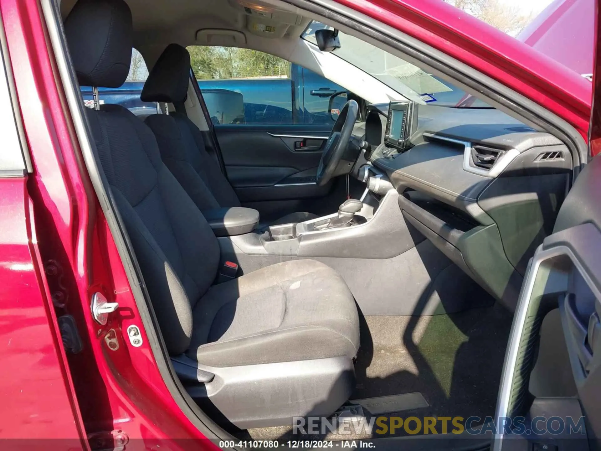 5 fotografías del automóvil dañado JTMH1RFV5LD044631 TOYOTA RAV4 2020