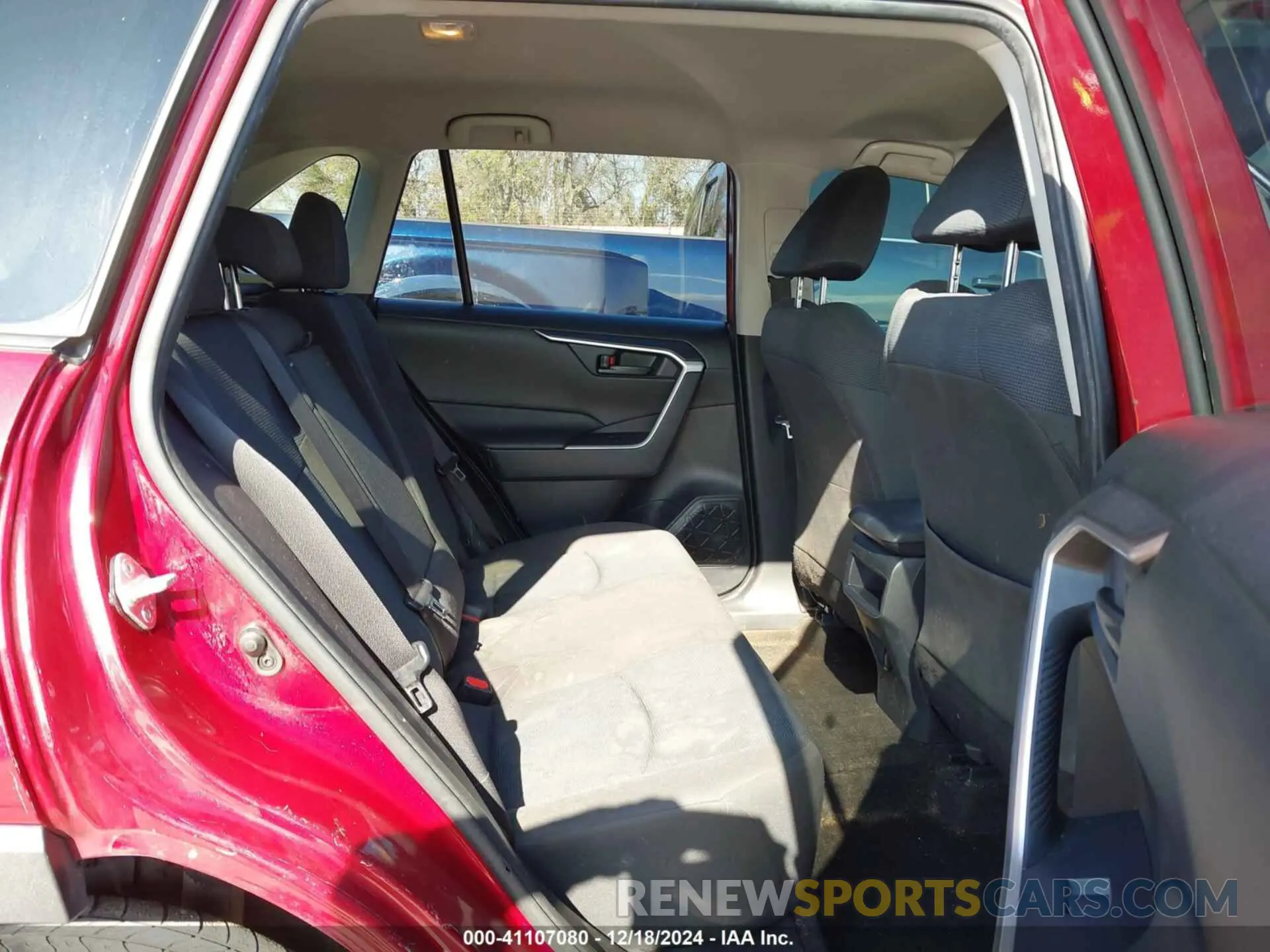 8 fotografías del automóvil dañado JTMH1RFV5LD044631 TOYOTA RAV4 2020