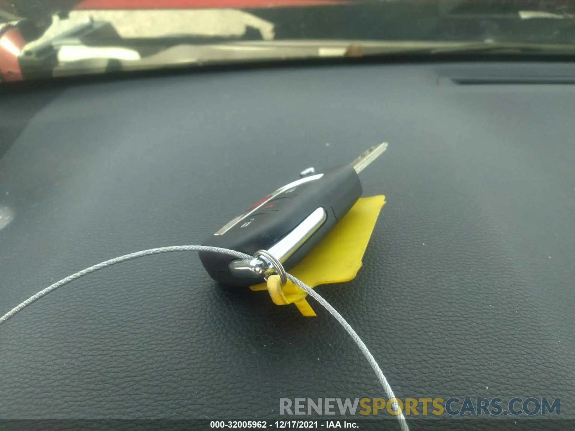 11 fotografías del automóvil dañado JTMMWRFV4LD072985 TOYOTA RAV4 2020