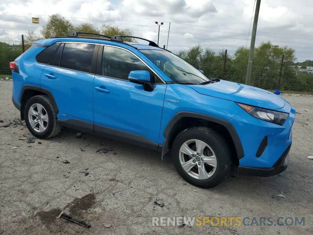 4 fotografías del automóvil dañado JTMMWRFV6LD054648 TOYOTA RAV4 2020