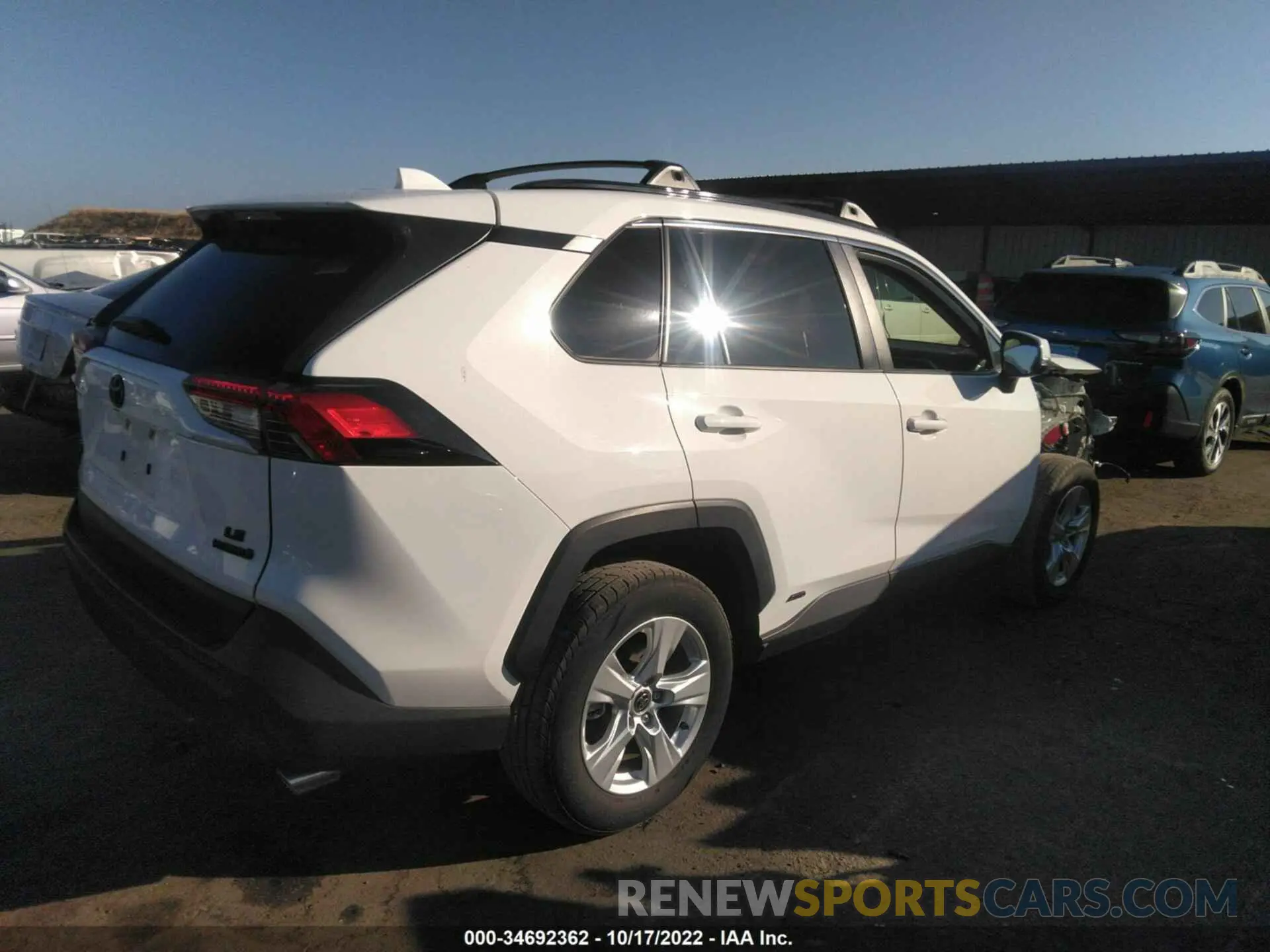 4 fotografías del automóvil dañado JTMMWRFVXLD046102 TOYOTA RAV4 2020