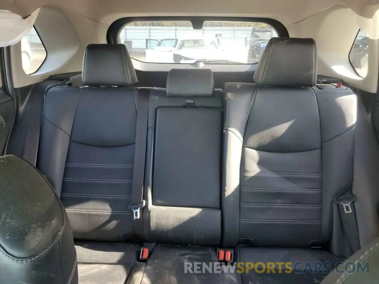 10 fotografías del automóvil dañado JTMN1RFV8LJ037239 TOYOTA RAV4 2020