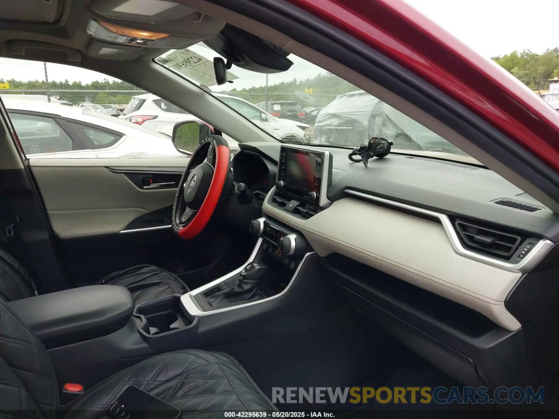 5 fotografías del automóvil dañado JTMP1RFV0LD529822 TOYOTA RAV4 2020