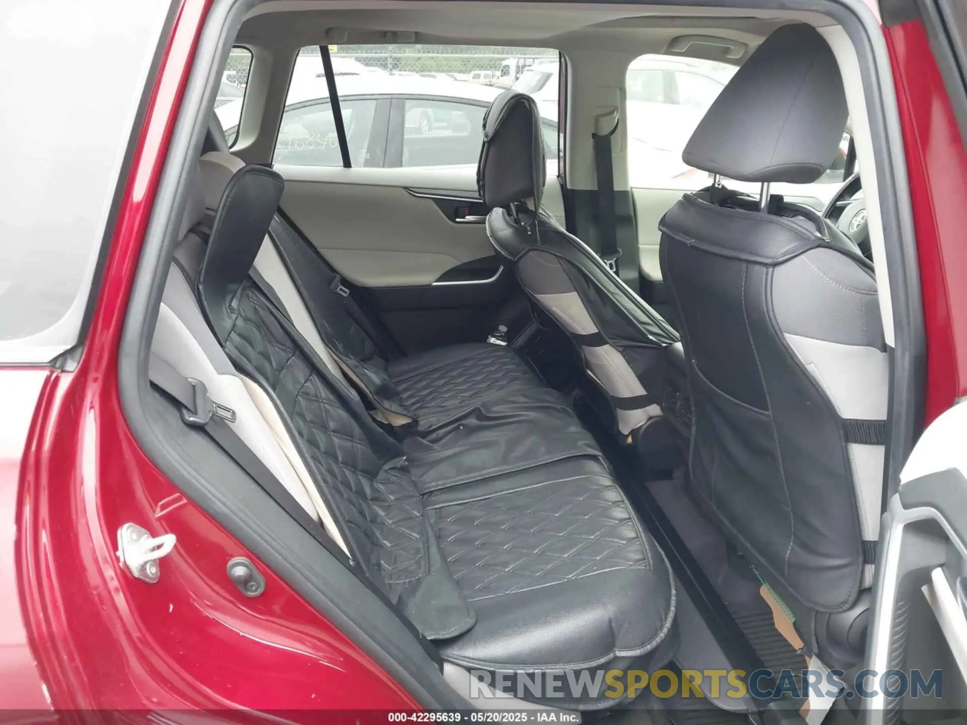 8 fotografías del automóvil dañado JTMP1RFV0LD529822 TOYOTA RAV4 2020