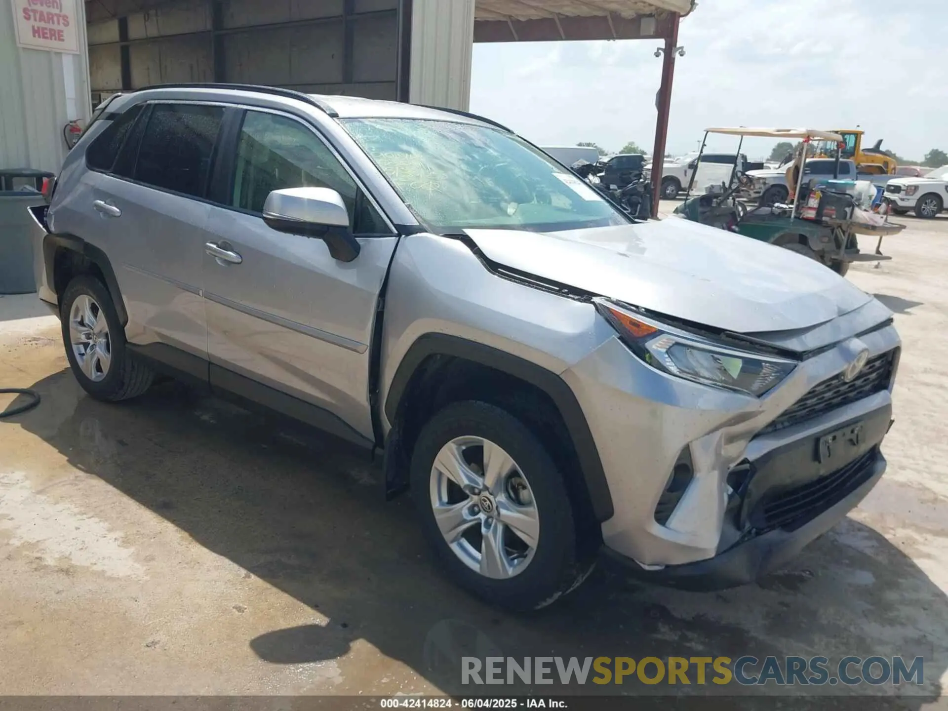 1 fotografías del automóvil dañado JTMP1RFV0LJ030911 TOYOTA RAV4 2020