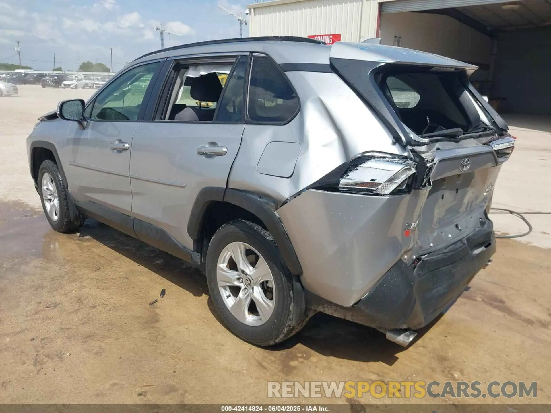 3 fotografías del automóvil dañado JTMP1RFV0LJ030911 TOYOTA RAV4 2020