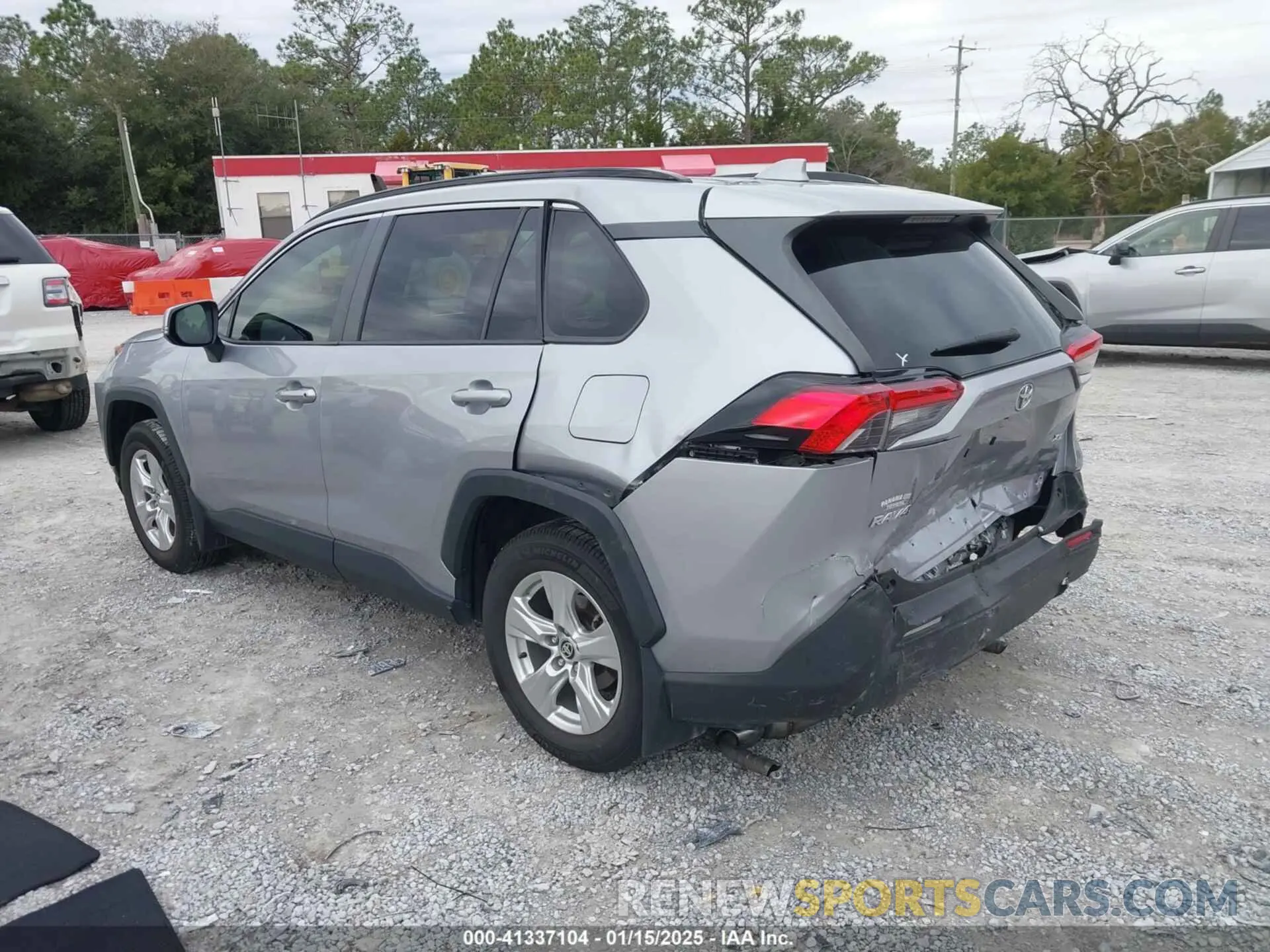 3 fotografías del automóvil dañado JTMP1RFV1LD055198 TOYOTA RAV4 2020