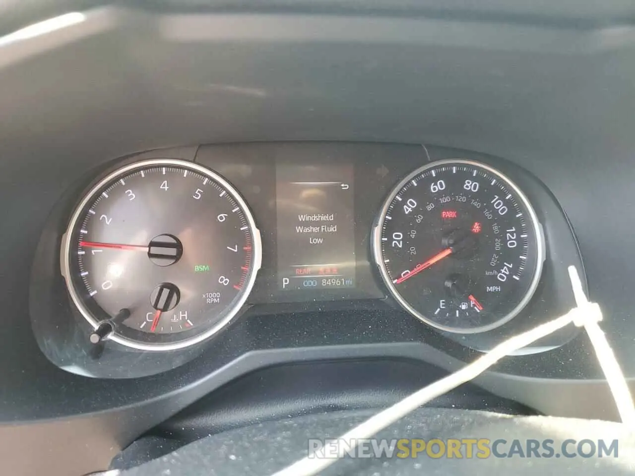 9 fotografías del automóvil dañado JTMP1RFV1LD066587 TOYOTA RAV4 2020