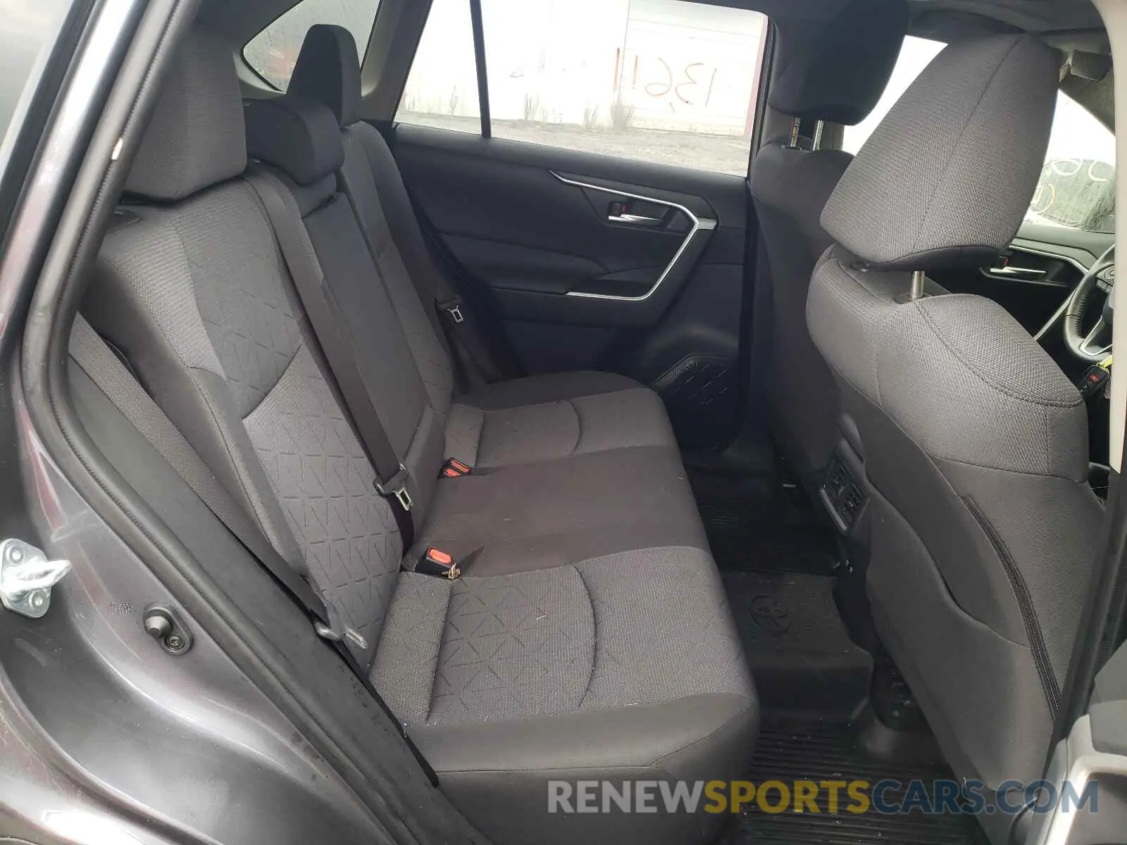6 fotografías del automóvil dañado JTMP1RFV2LD056098 TOYOTA RAV4 2020