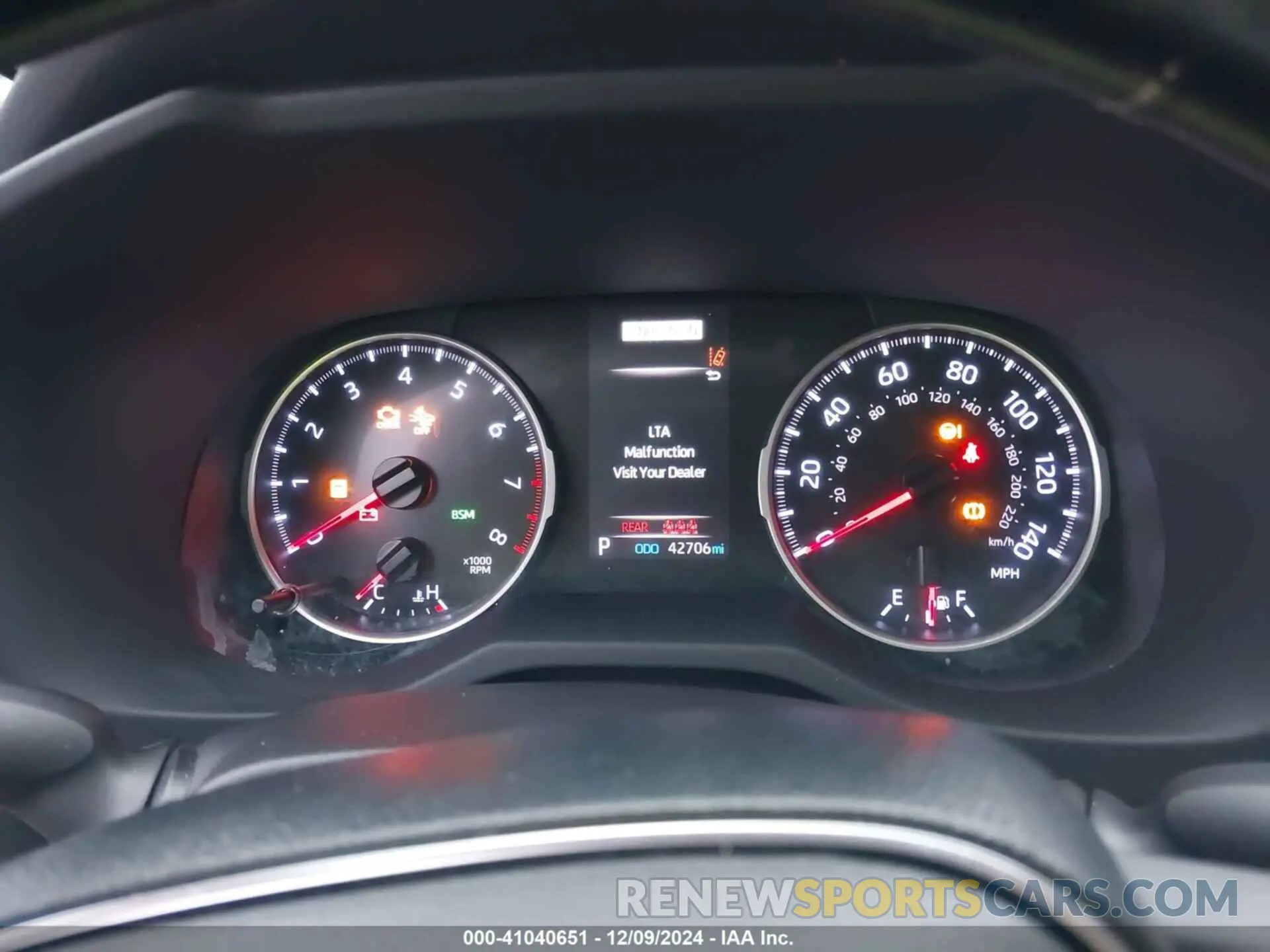 7 fotografías del automóvil dañado JTMP1RFV3LJ027971 TOYOTA RAV4 2020
