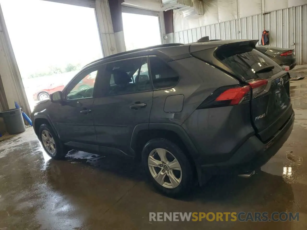 2 fotografías del automóvil dañado JTMP1RFV4LD050061 TOYOTA RAV4 2020