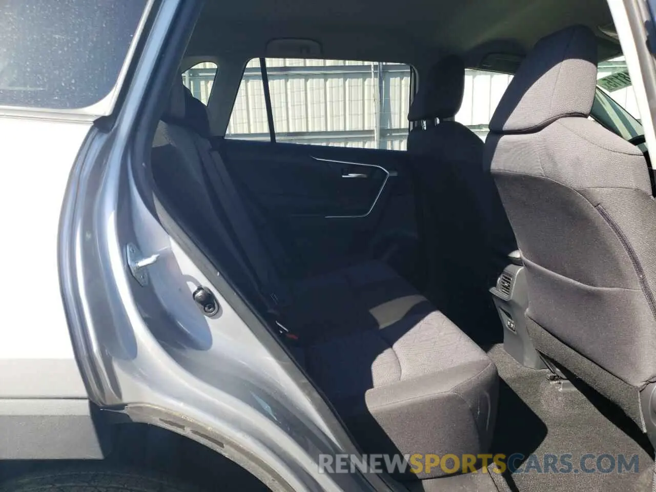 11 fotografías del automóvil dañado JTMP1RFV4LJ025615 TOYOTA RAV4 2020