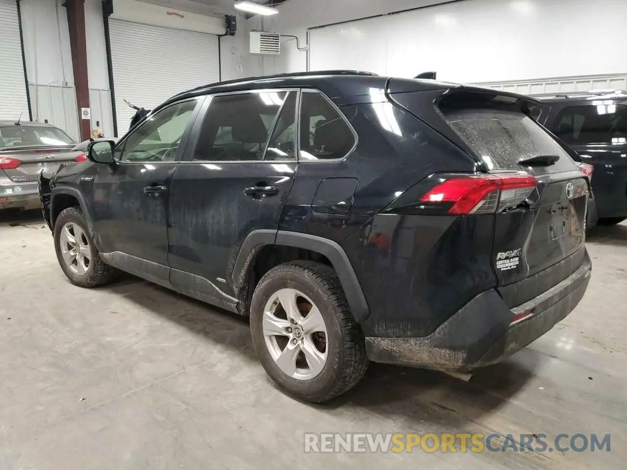 2 fotografías del automóvil dañado JTMR6RFV4LD001646 TOYOTA RAV4 2020