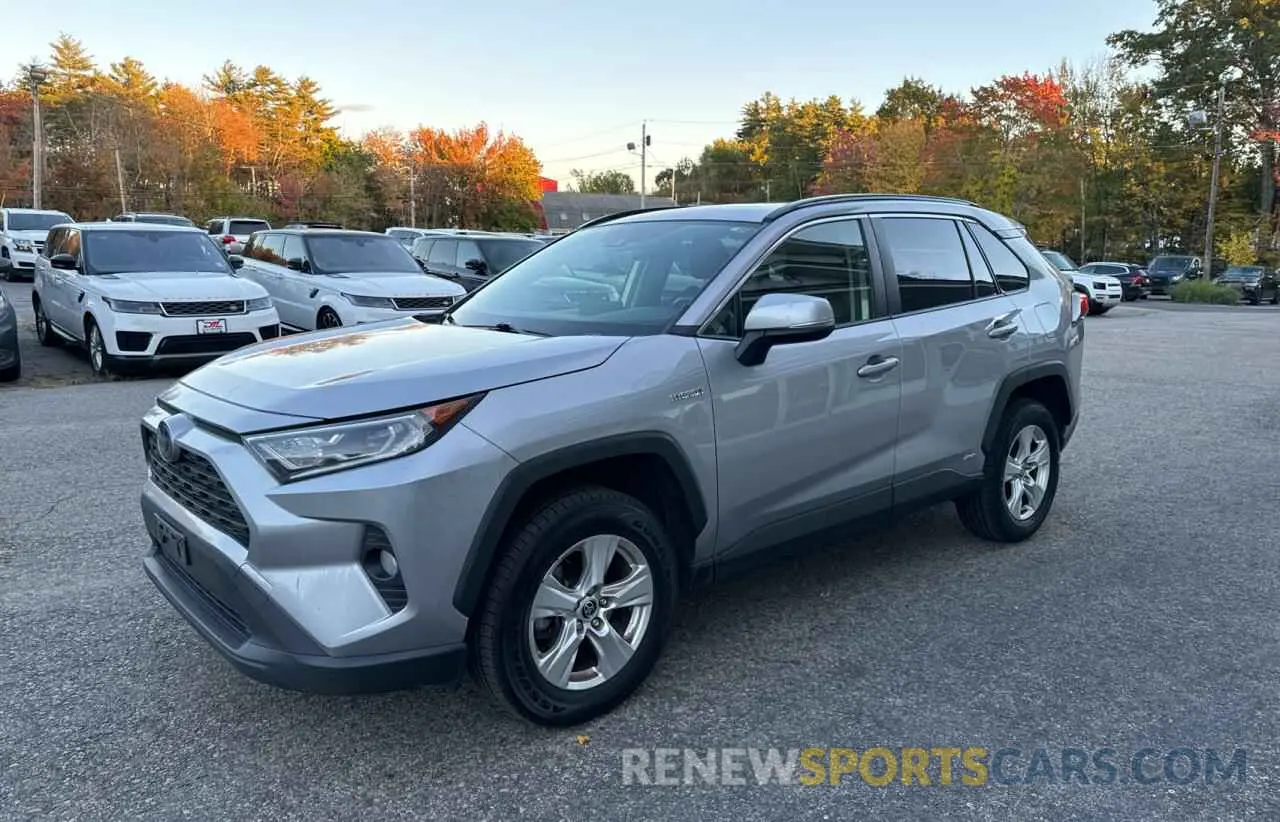 2 fotografías del automóvil dañado JTMR6RFV9LD001416 TOYOTA RAV4 2020