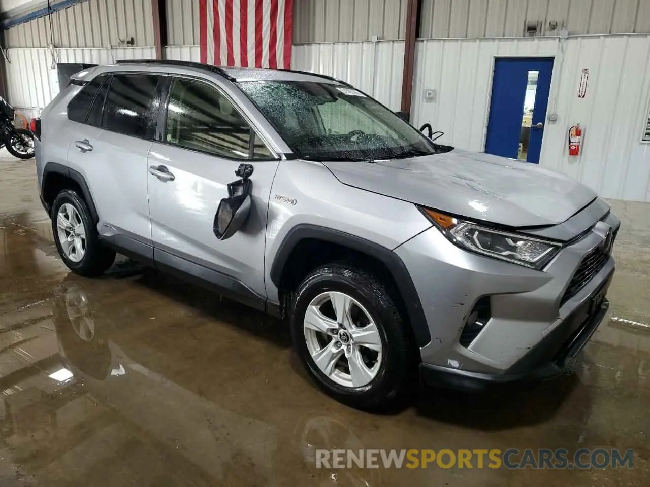 4 fotografías del automóvil dañado JTMRWRFV4LD057103 TOYOTA RAV4 2020