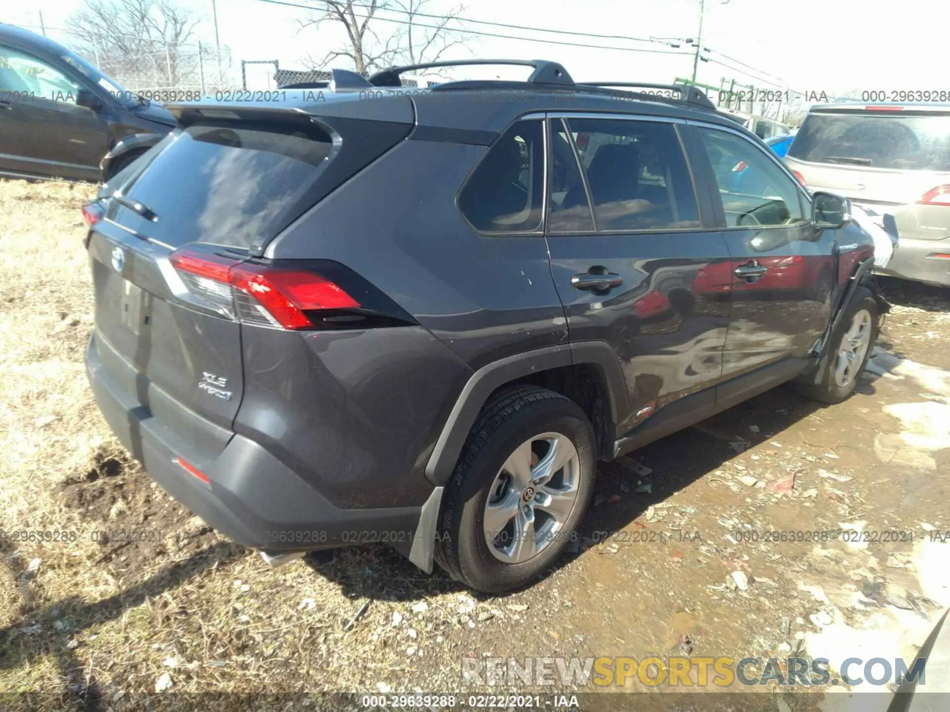 4 fotografías del automóvil dañado JTMRWRFV4LJ048418 TOYOTA RAV4 2020