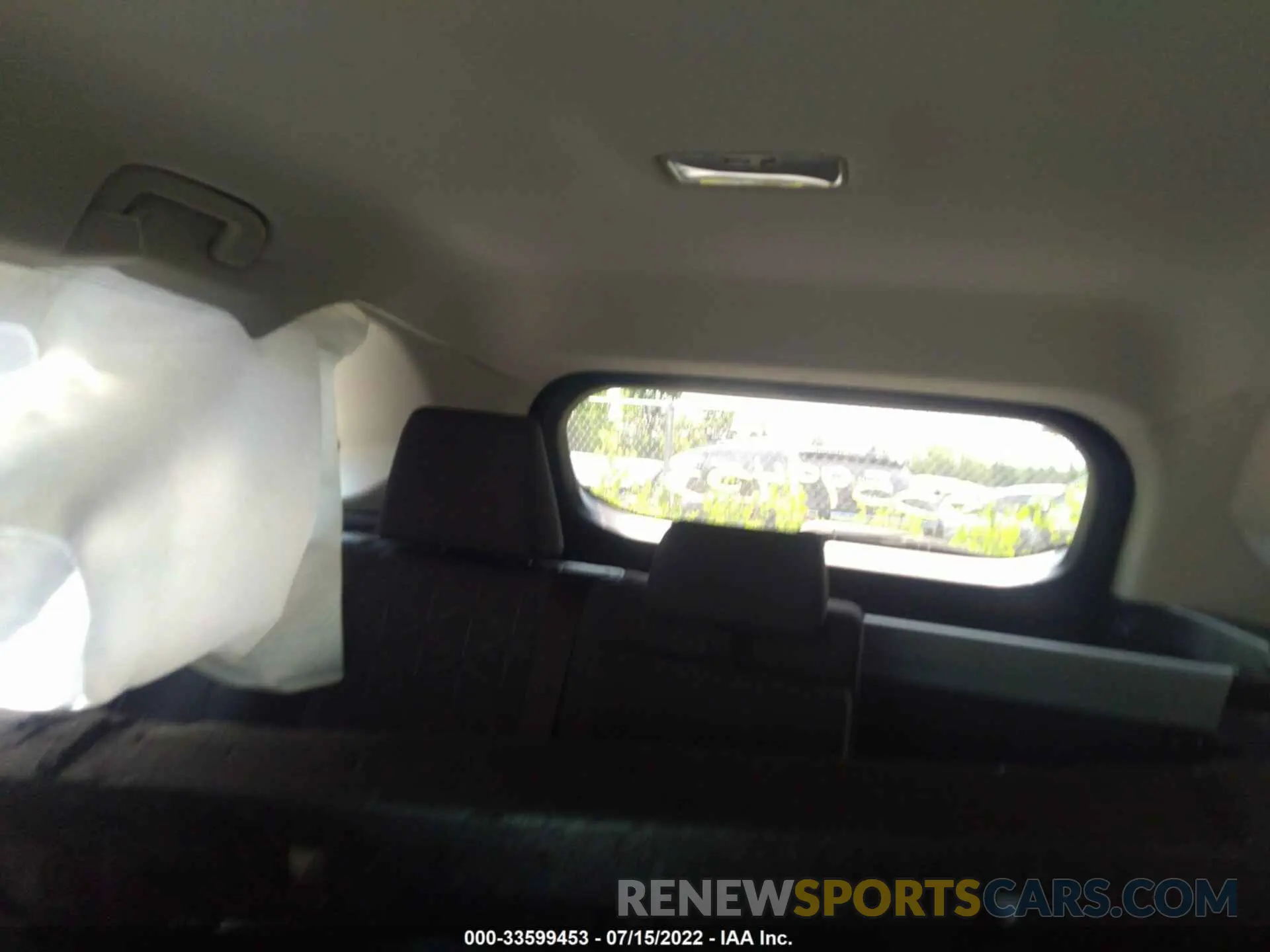 8 fotografías del automóvil dañado JTMRWRFV7LJ042211 TOYOTA RAV4 2020
